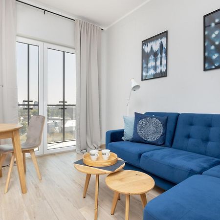 Business Center Apartments Warsaw Wola By Noclegi Renters Buitenkant foto