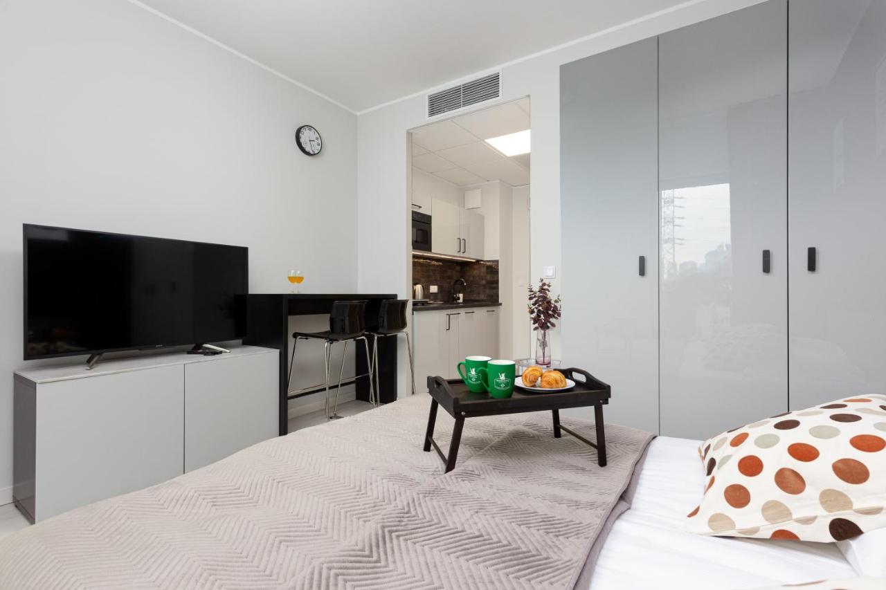 Business Center Apartments Warsaw Wola By Noclegi Renters Buitenkant foto